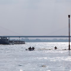 Rhein mit Reeser Kanuten