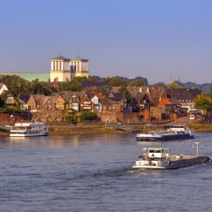 Rees am Rhein - Link öffnet seitenüberlagerndes Dialog-Fenster