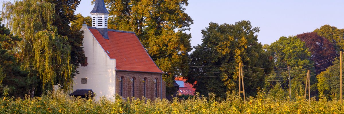 Kirche_Grietherbusch.JPG