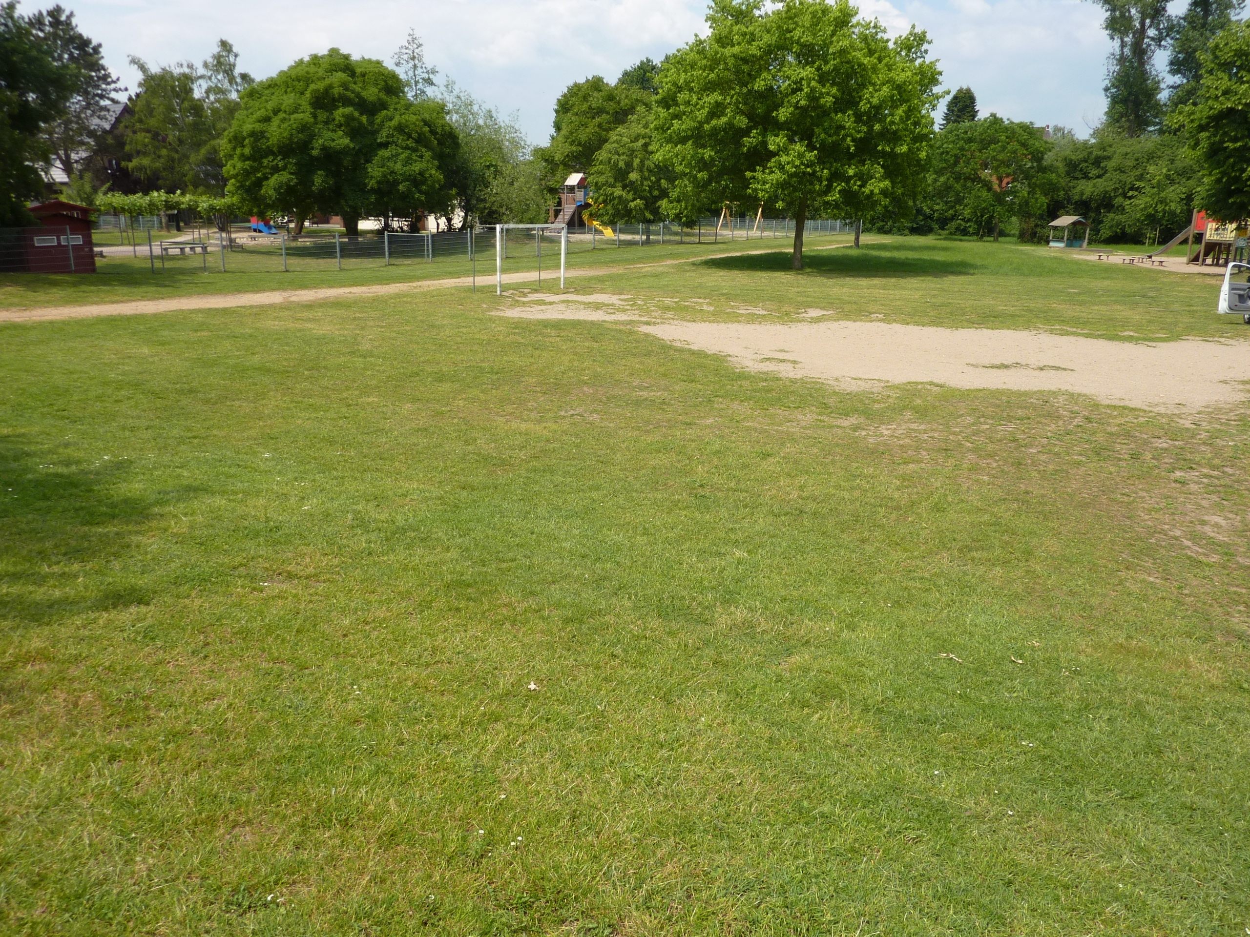 Bolzplatz Mehr.JPG