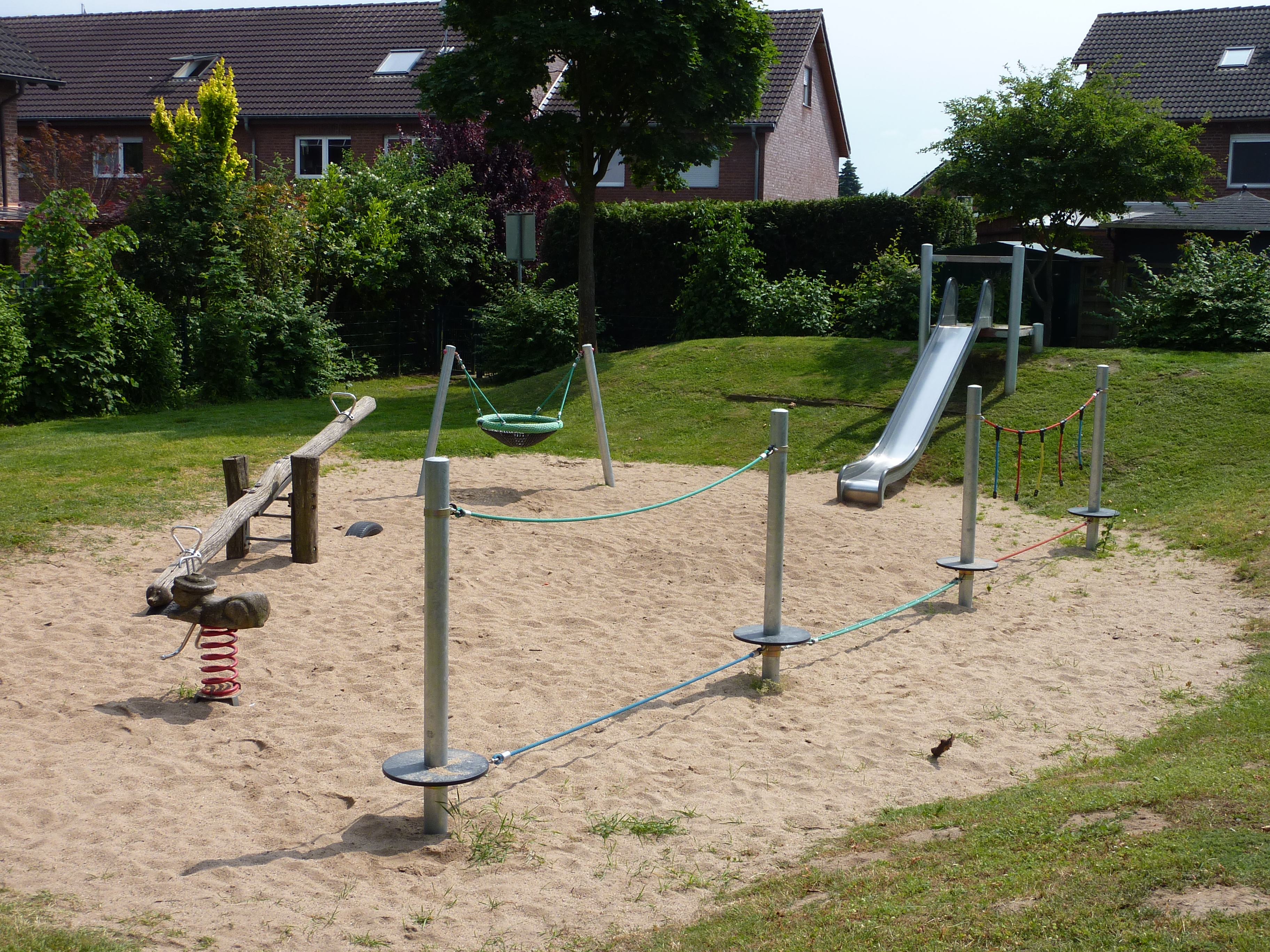 Spielplatz Lilienweg.JPG