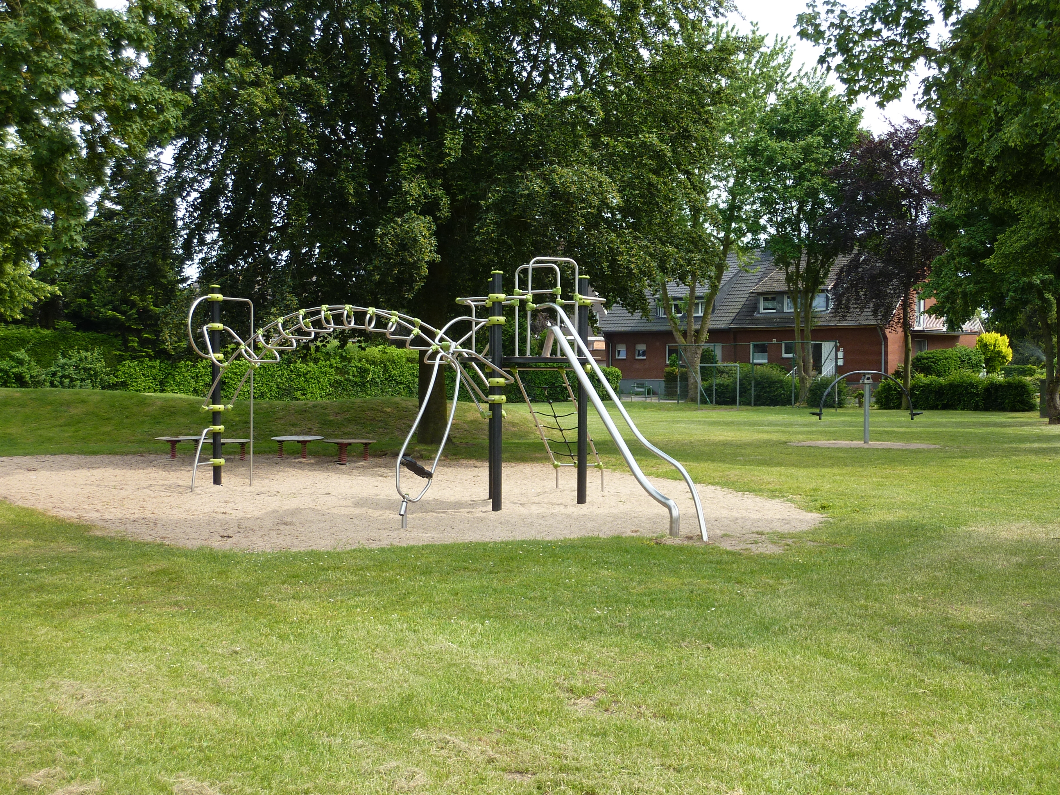Spielplatz Nachtigallenweg.JPG