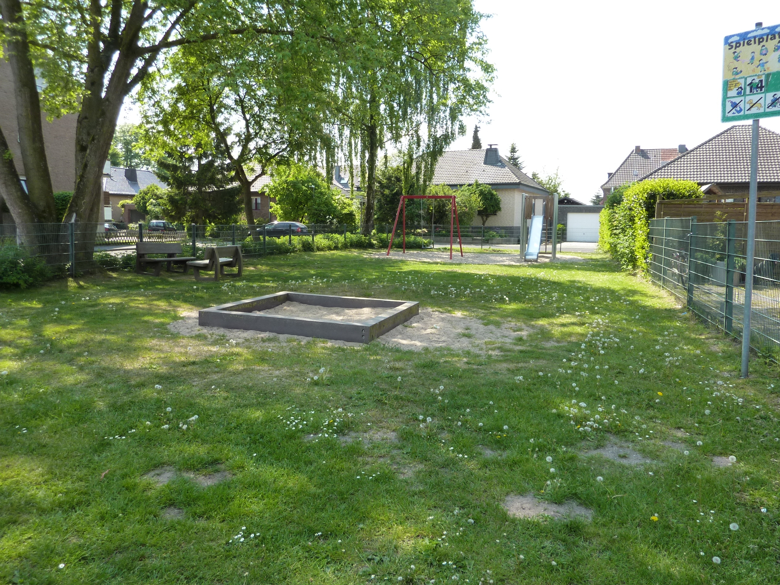 Spielplatz_Stauffenbergstraße.JPG