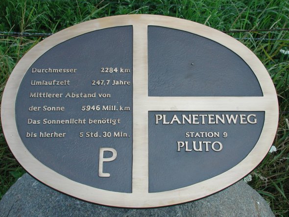Pluto.JPG
