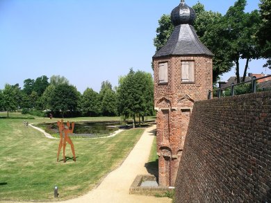 Waechterturm_Am_Froschteich.JPG