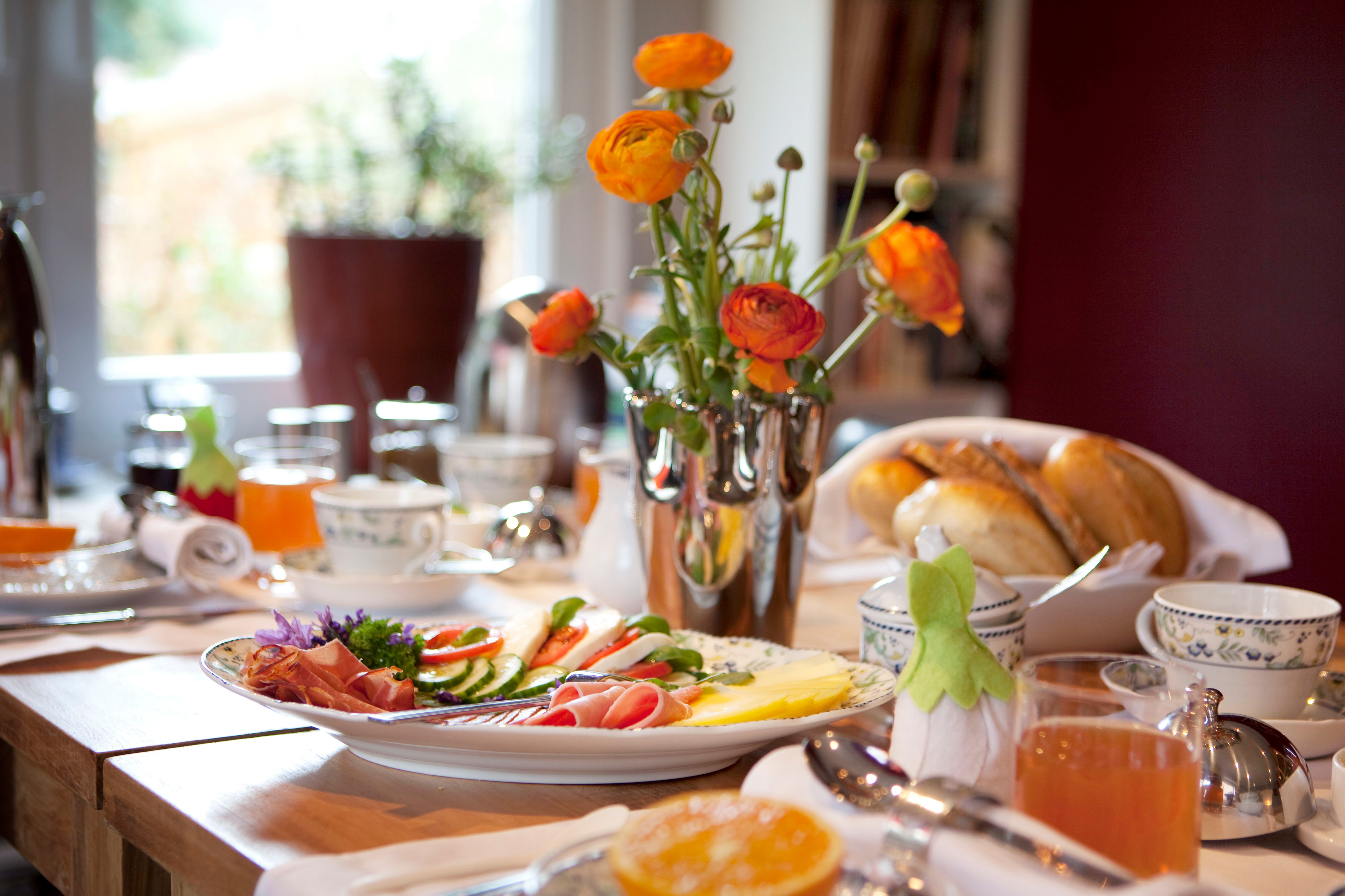 Bed & Breakfast Plus.JPG