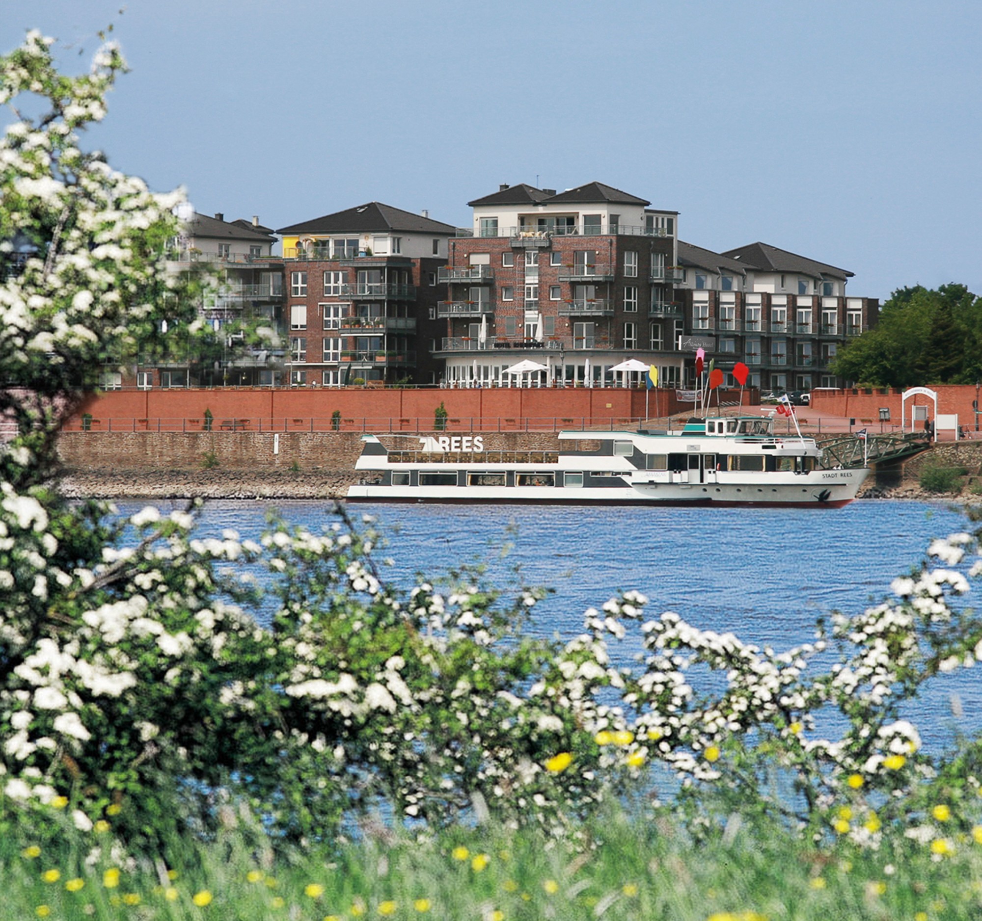Hotel Rheinpark.jpg
